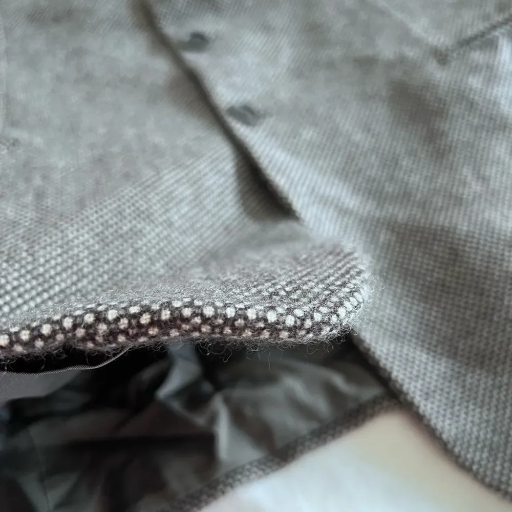 Giorgio Armani 100% Cashmere sports jacket